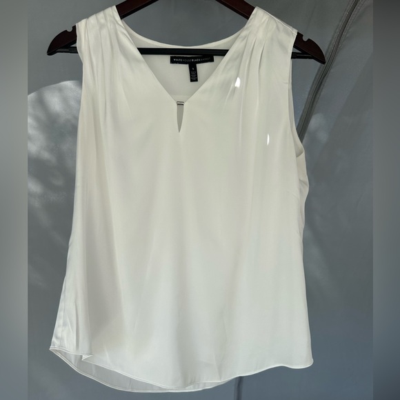 White House Black Market Tops - White House Black Market Dress Shirt Size Small